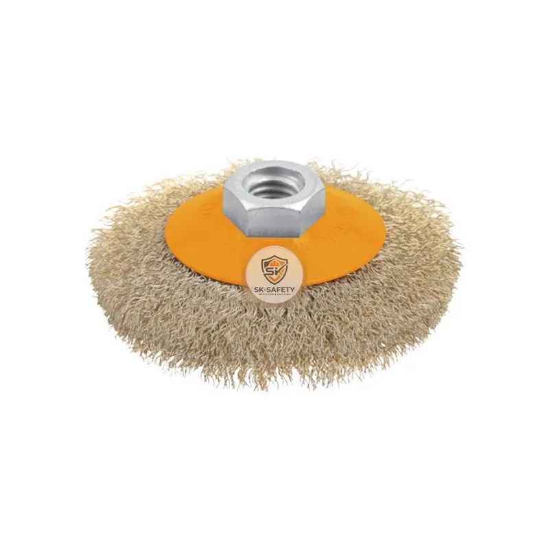 Brosse métallique avec écrou