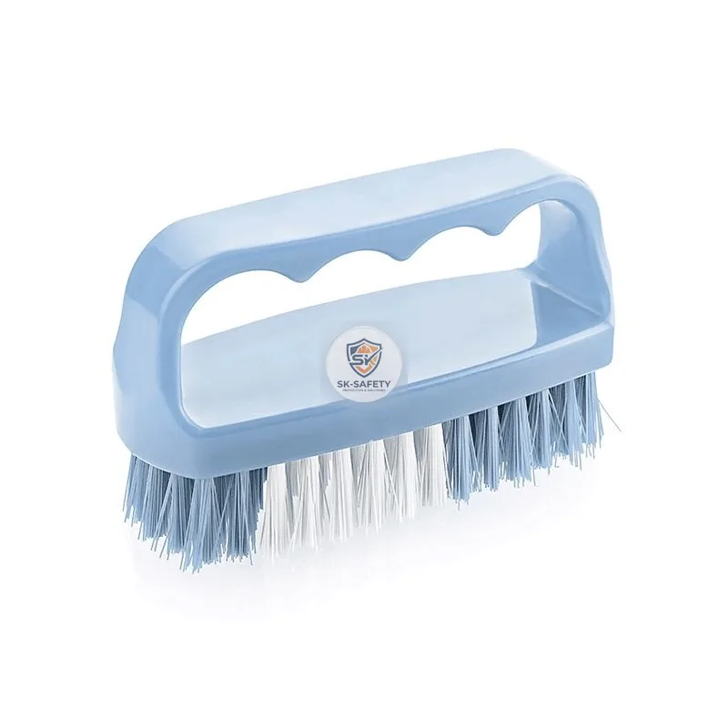 Brosse à ongles et collier Titiz