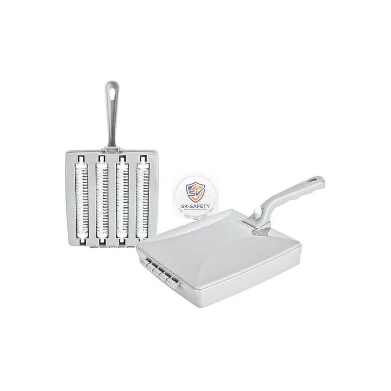 Brosse tapis avec manche Titiz